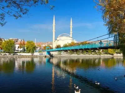 Nevşehir’de Gezilecek Yerler | Avanos ve Kızılırmak’ın Büyüsü