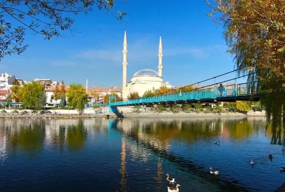 Nevşehir’de Gezilecek Yerler | Avanos ve Kızılırmak’ın Büyüsü